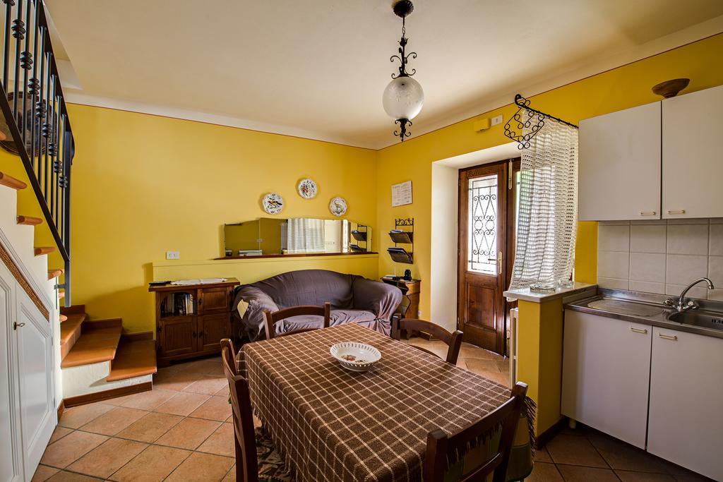 Cottage House Il Palazzetto Castelnuovo di Garfagnana Exterior foto